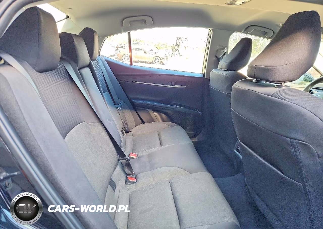 2025 Toyota Camry Le VIN:4T1DAACK8SU002278 - 10