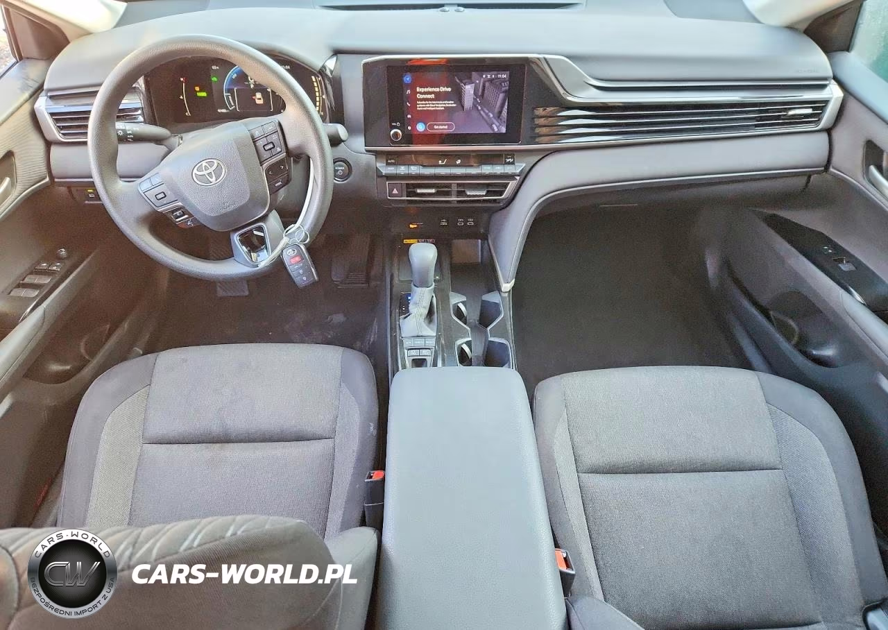 2025 Toyota Camry Le VIN:4T1DAACK8SU002278 - 8