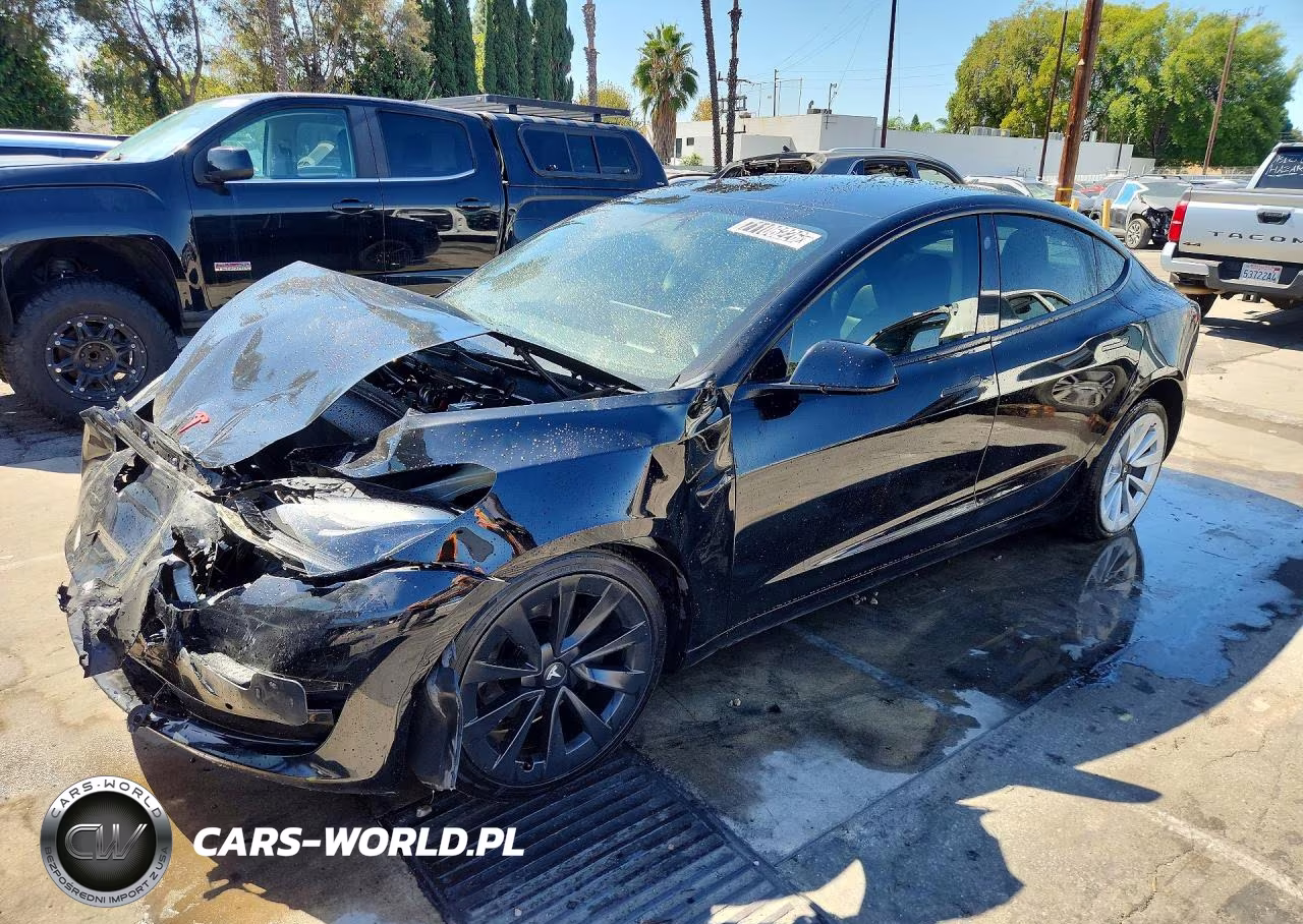 2022 Tesla Model 3 – zdjęcie 1 z 12