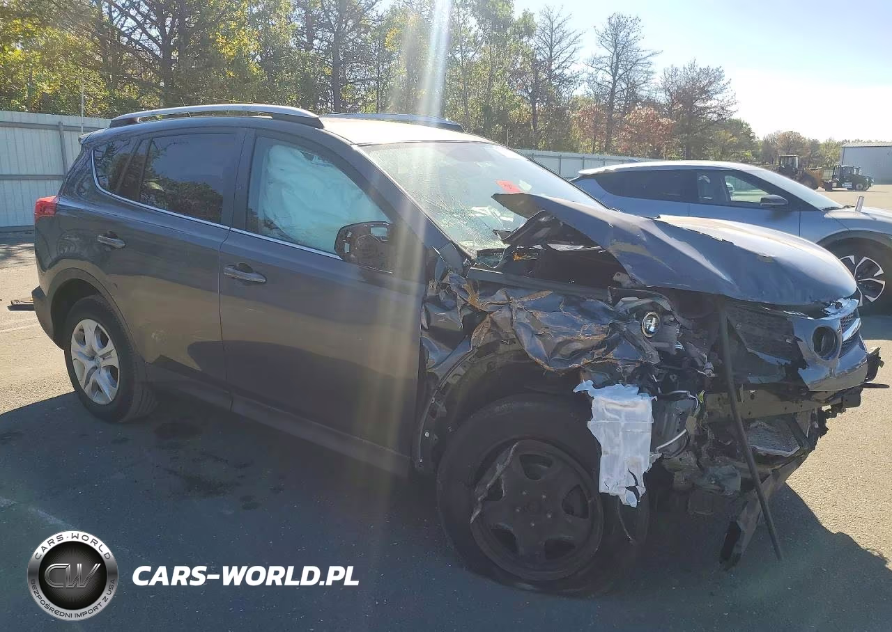 2015 Toyota Rav4 Le VIN:2T3BFREV5FW275125 - 4