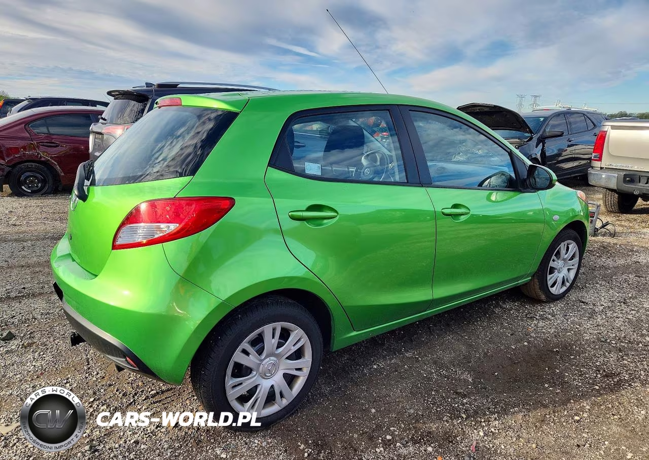 2013 Mazda Mazda2 VIN:JM1DE1KY4D0162814 - 3