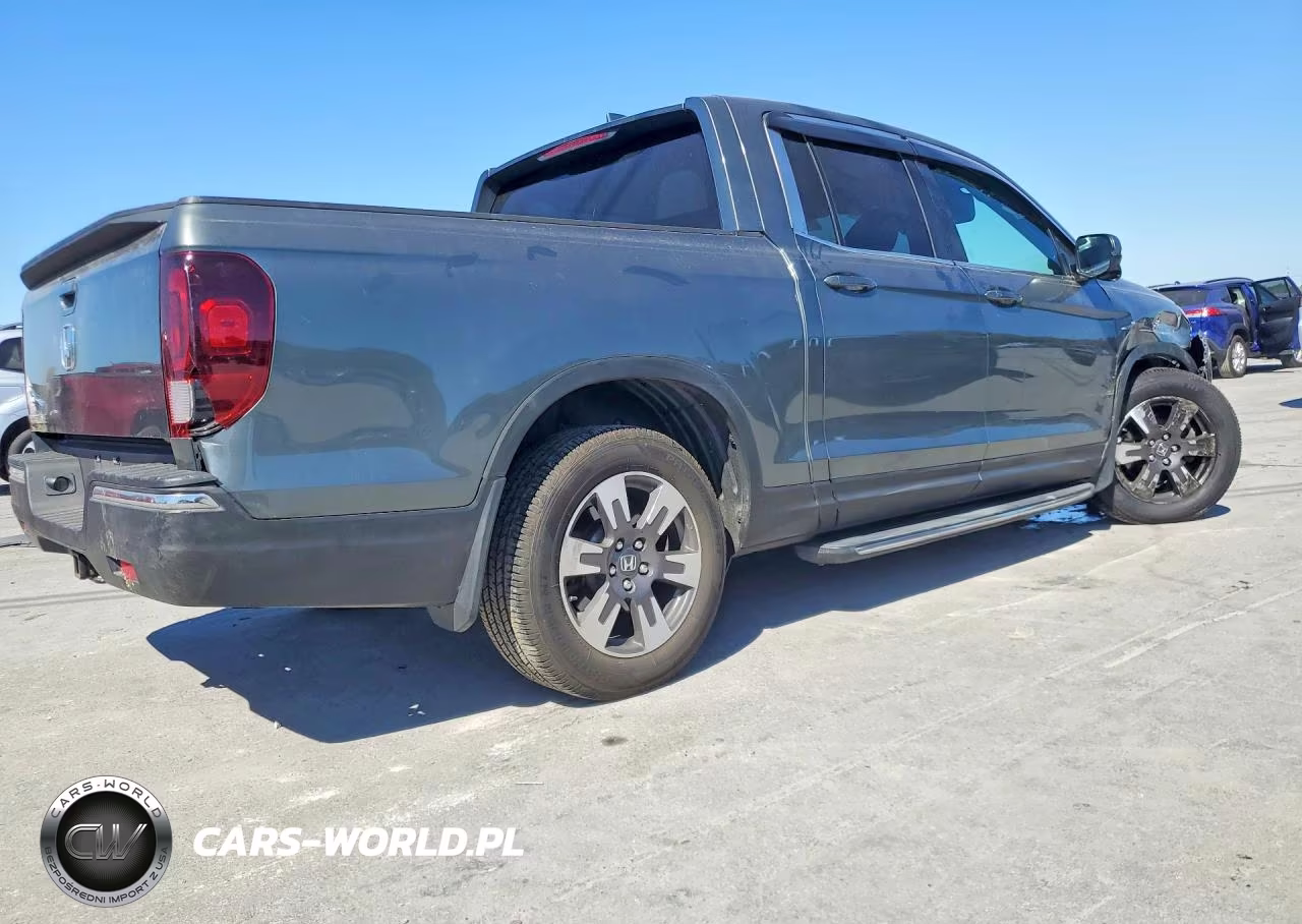 2017 Honda Ridgeline Rtl VIN:5FPYK2F65HB011066 - 3