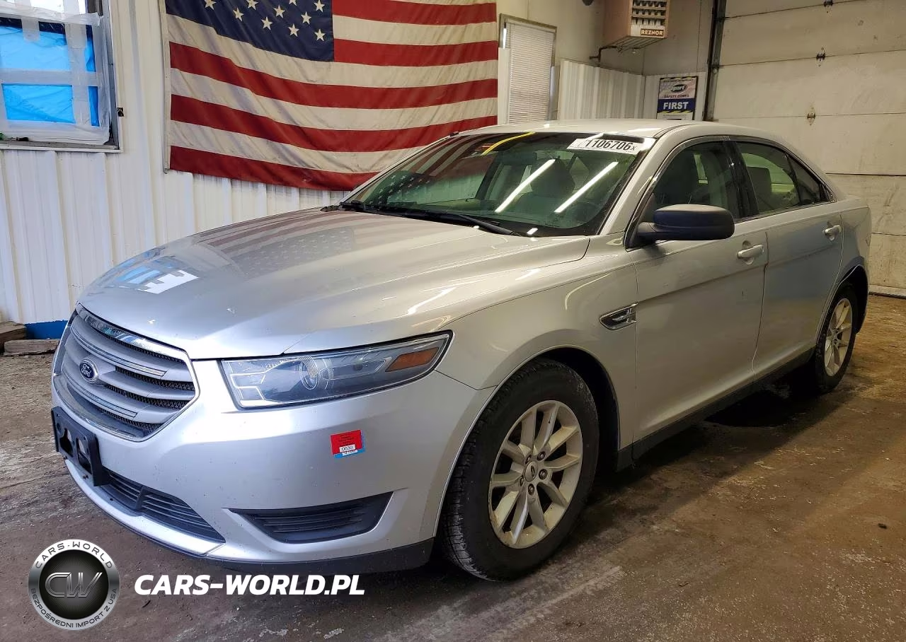 2013 Ford Taurus Se