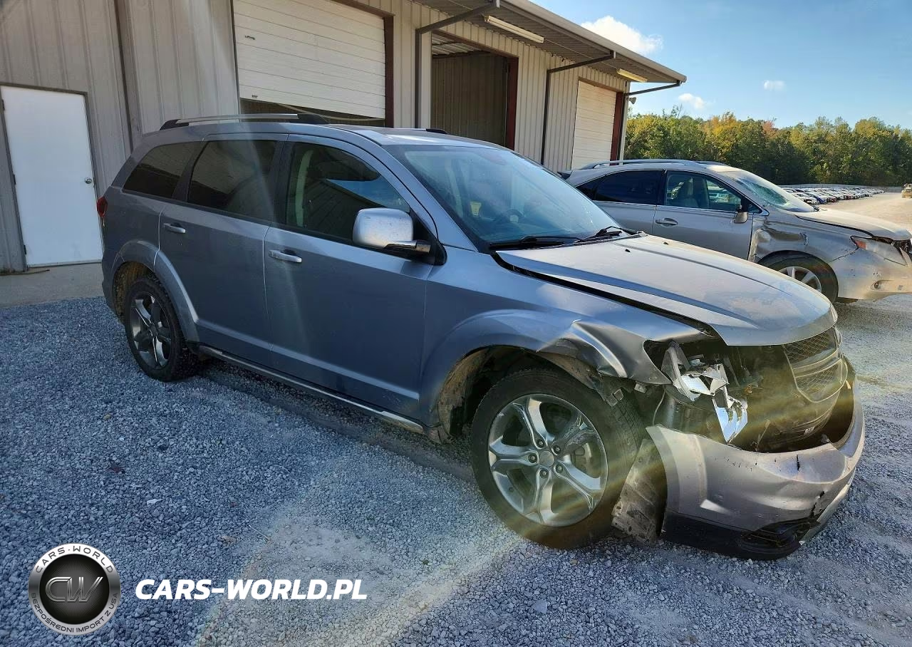 2016 Dodge Journey Crossroad Plus VIN:3C4PDCGB6GT208148 - 4