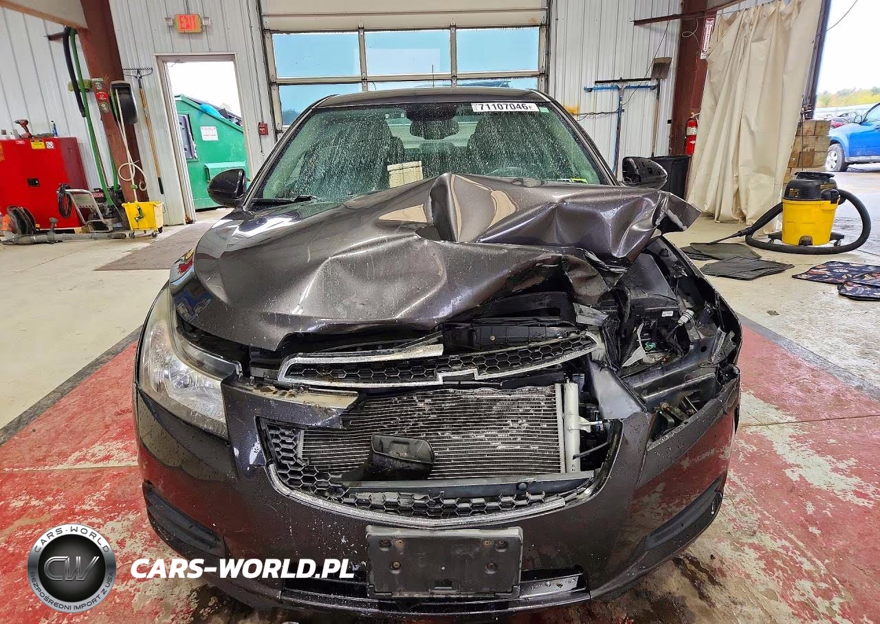 2014 Chevrolet Cruze Lt VIN:1G1PC5SB5E7297114 - 5