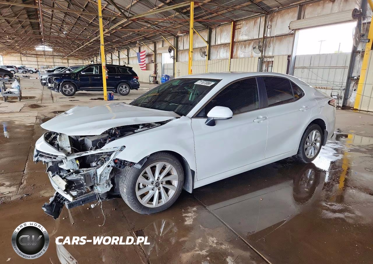 2023 Toyota Camry Le