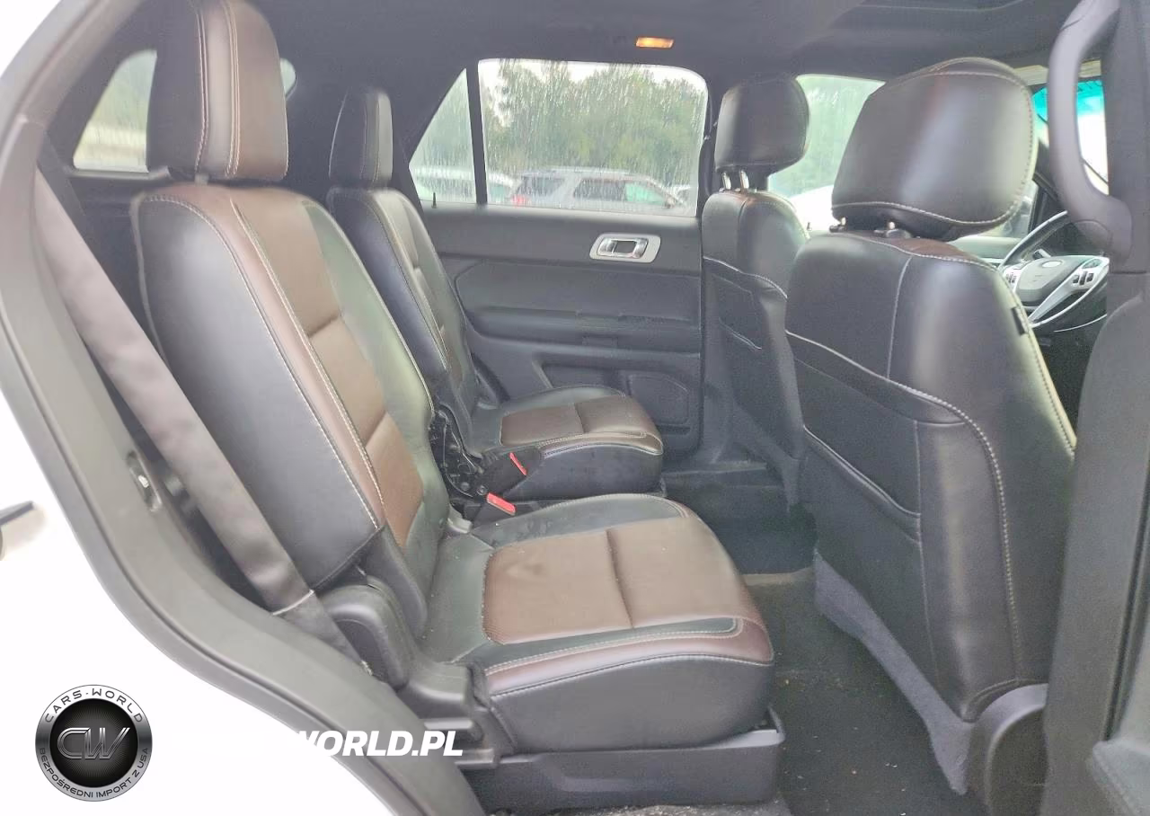 2015 Ford Explorer Sport VIN:1FM5K8GT5FGC32832 - 11