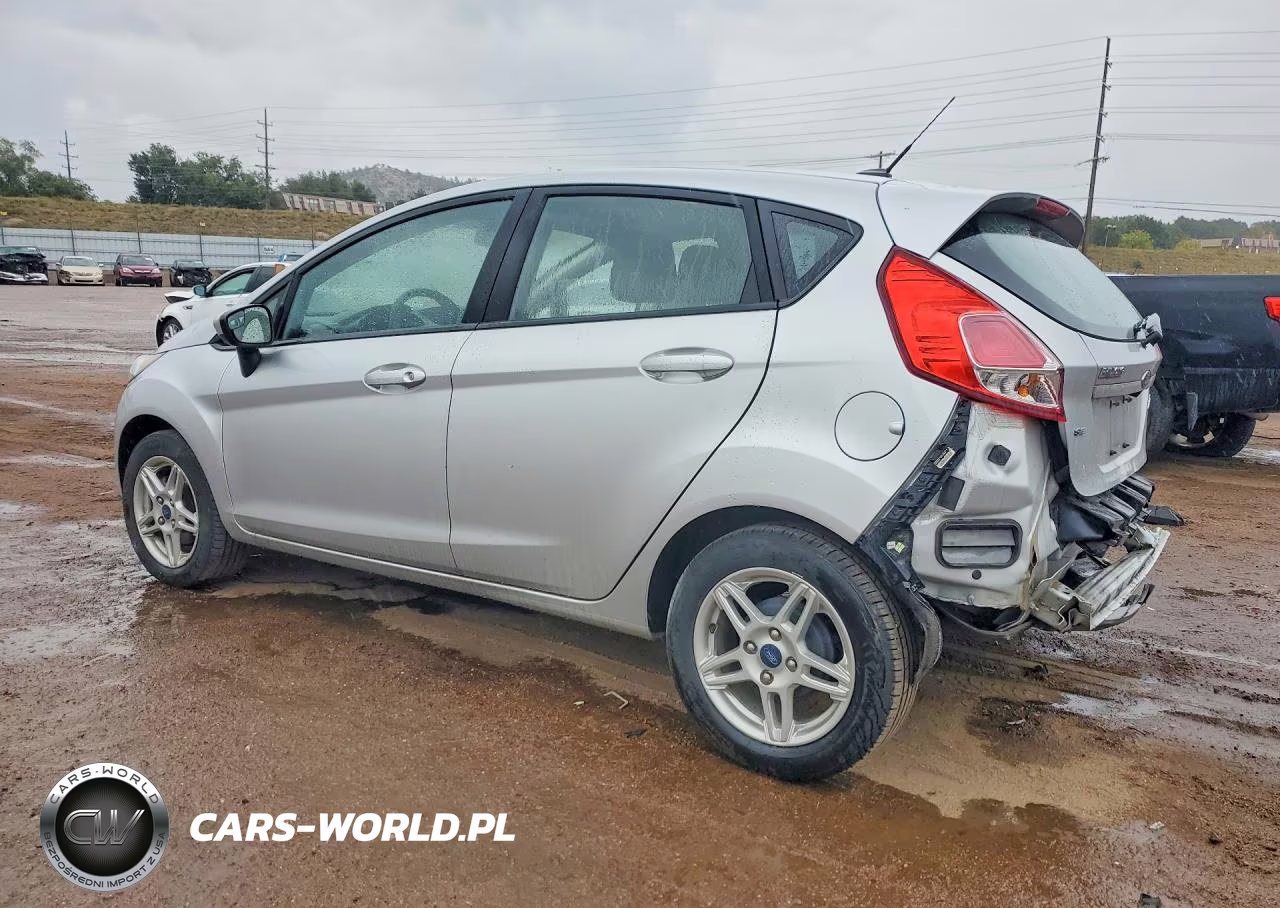 2019 Ford Fiesta Se VIN:3FADP4EJ5KM159883 - 2