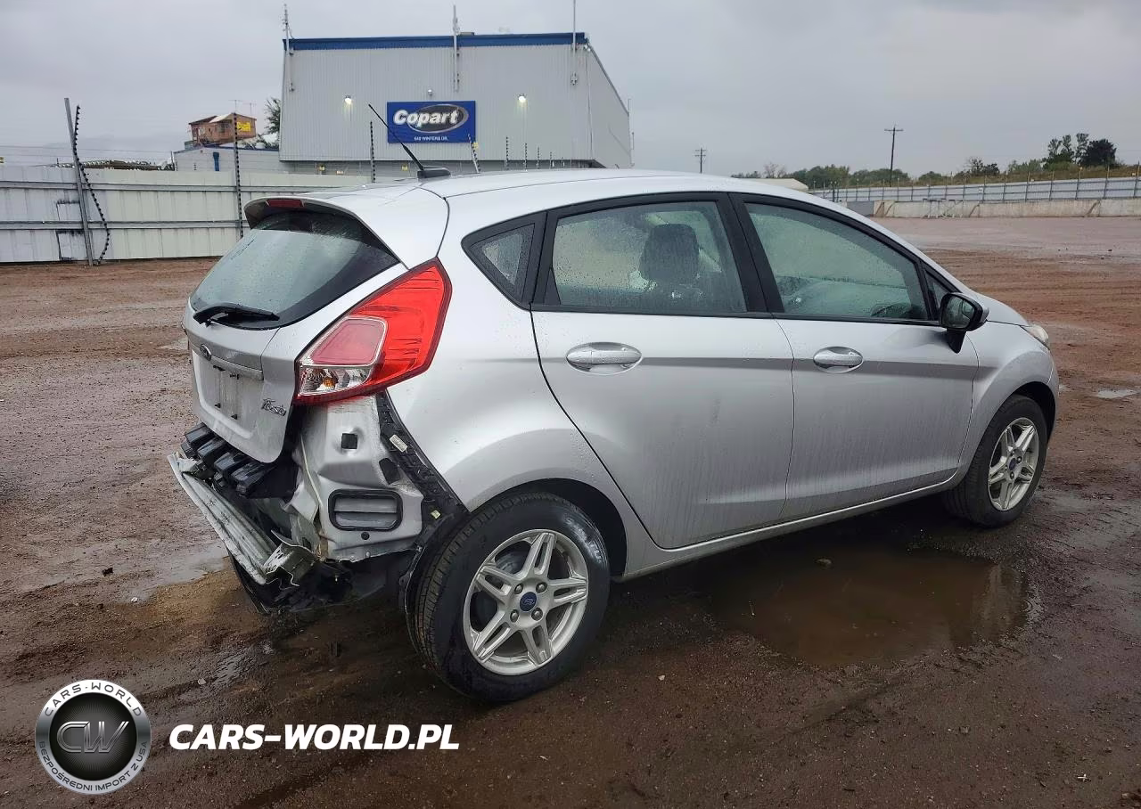 2019 Ford Fiesta Se VIN:3FADP4EJ5KM159883 - 3