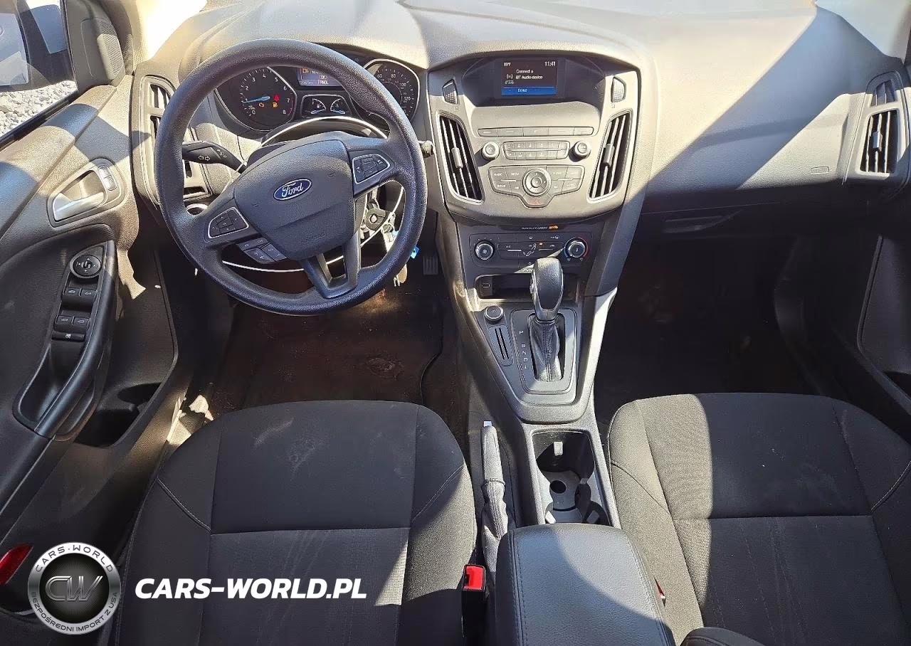 2018 Ford Focus Se VIN:1FADP3K2XJL220037 - 8