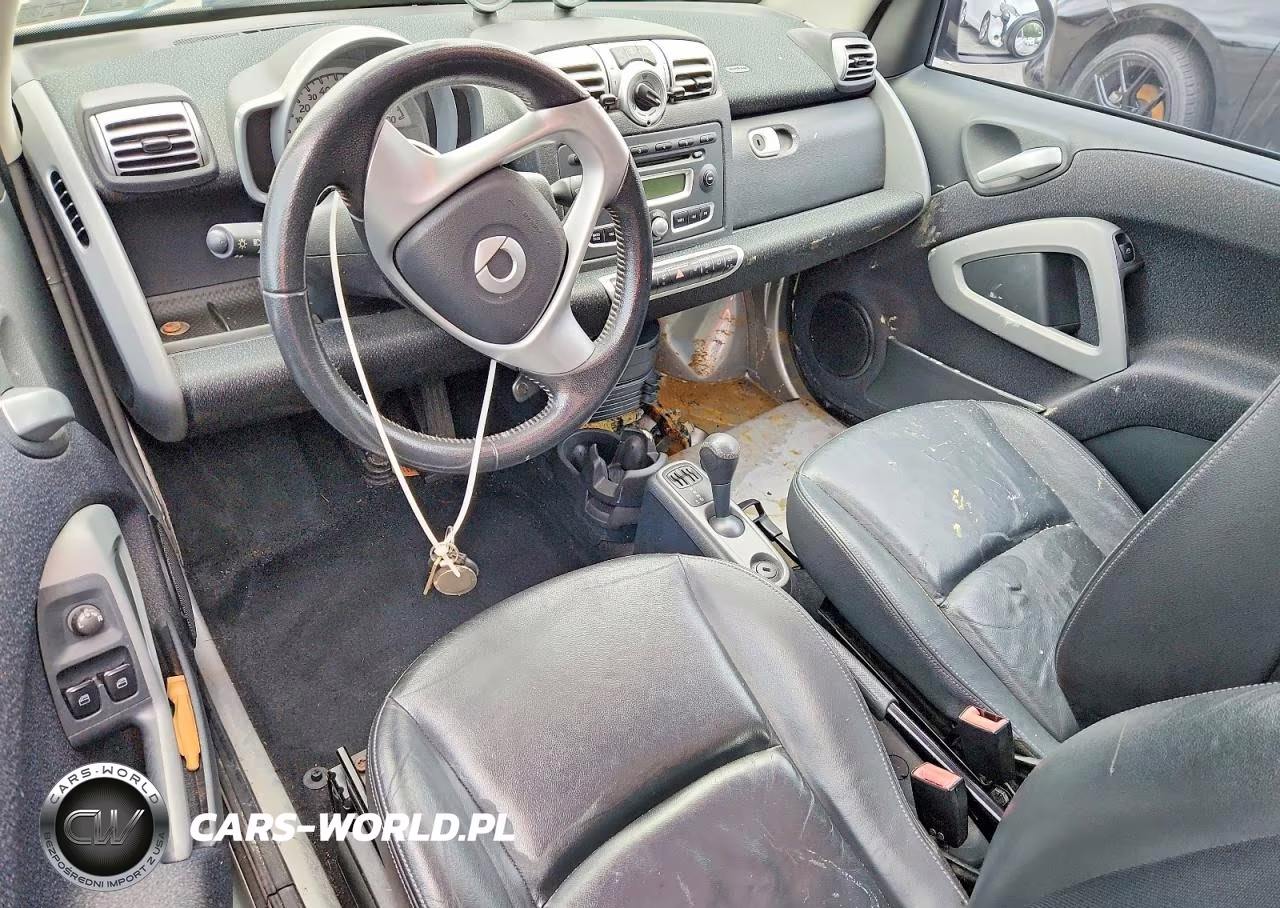 2008 Smart Fortwo Pure VIN:WMEEJ31X88K085008 - 8