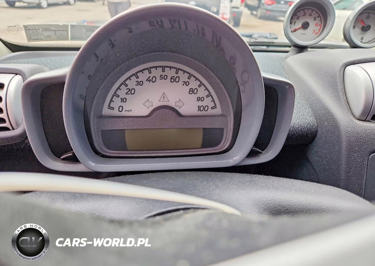 2008 Smart Fortwo Pure VIN:WMEEJ31X88K085008 - 9