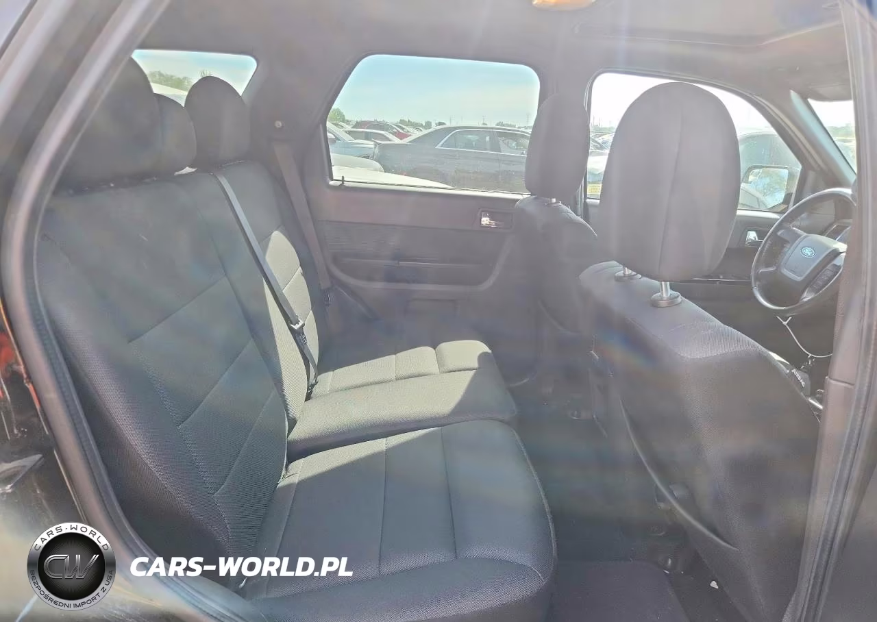 2010 Ford Escape VIN:1FMCU0DG7AKD05814 - 10
