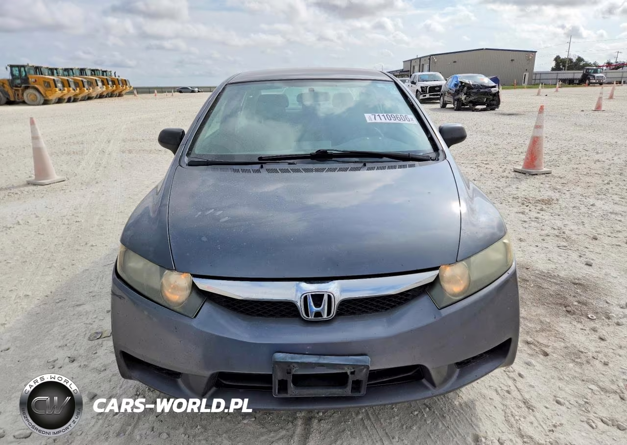 2010 Honda Civic Vp VIN:19XFA1F38AE000836 - 5