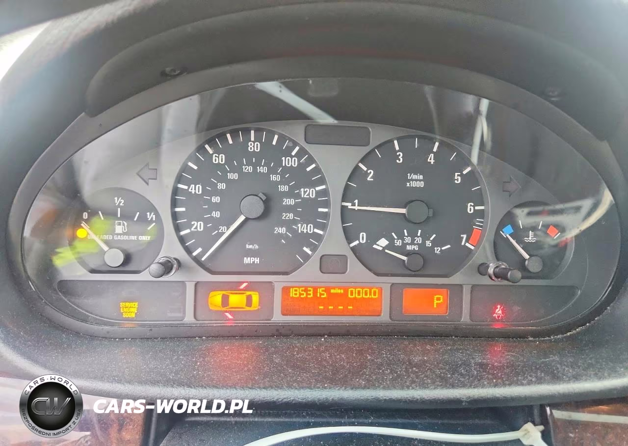 2004 BMW 325 I VIN:WBAEV33474KR33876 - 9