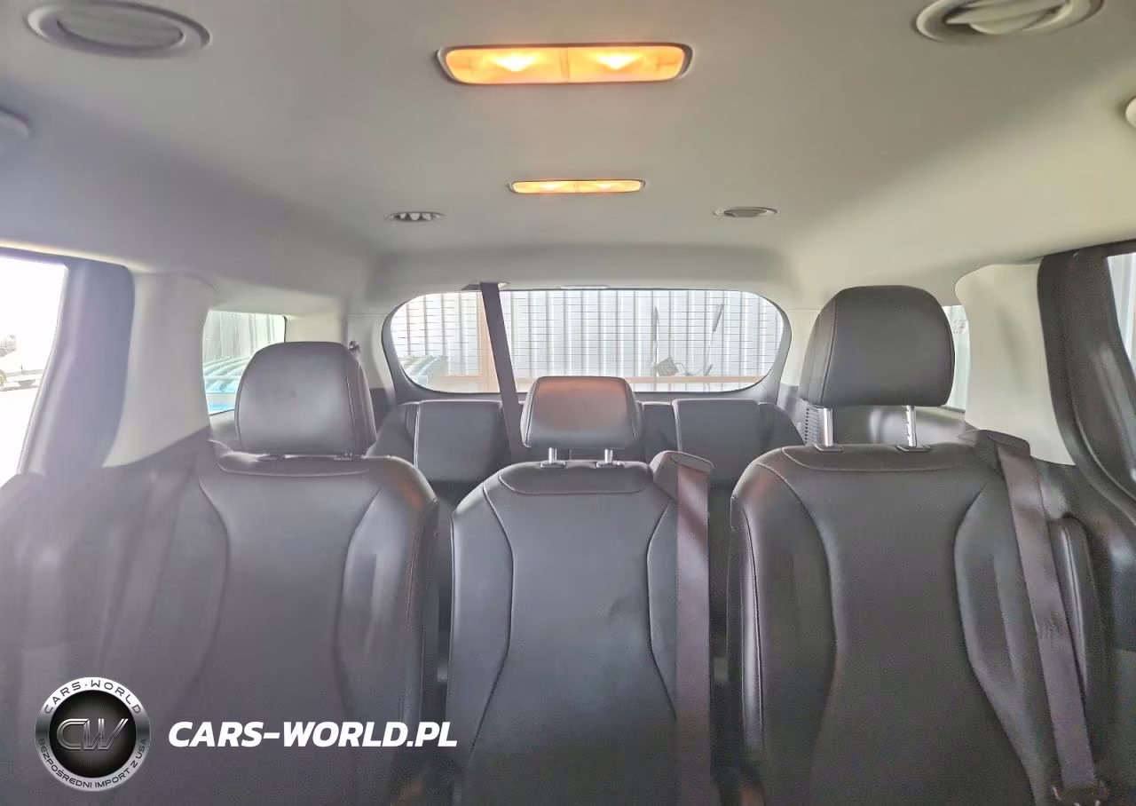2025 Kia Carnival Lxs VIN:KNDNB5KA7S6037520 - 10