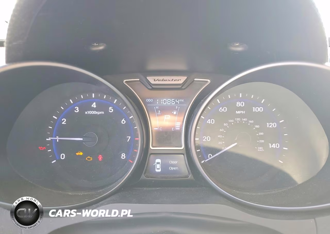 2015 Hyundai Veloster Turbo VIN:KMHTC6AE9FU239724 - 9