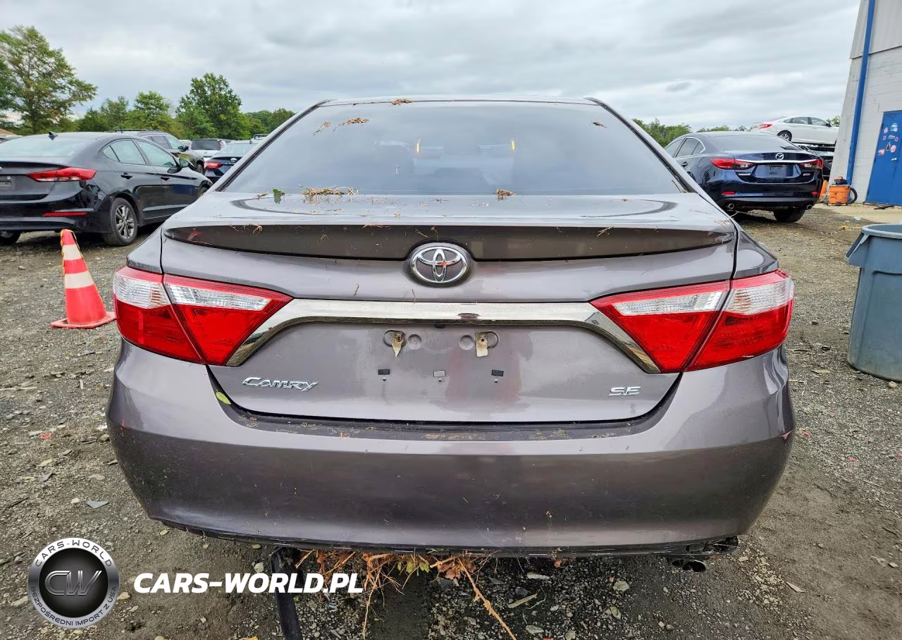 2015 Toyota Camry Se VIN:4T1BF1FKXFU896553 - 6