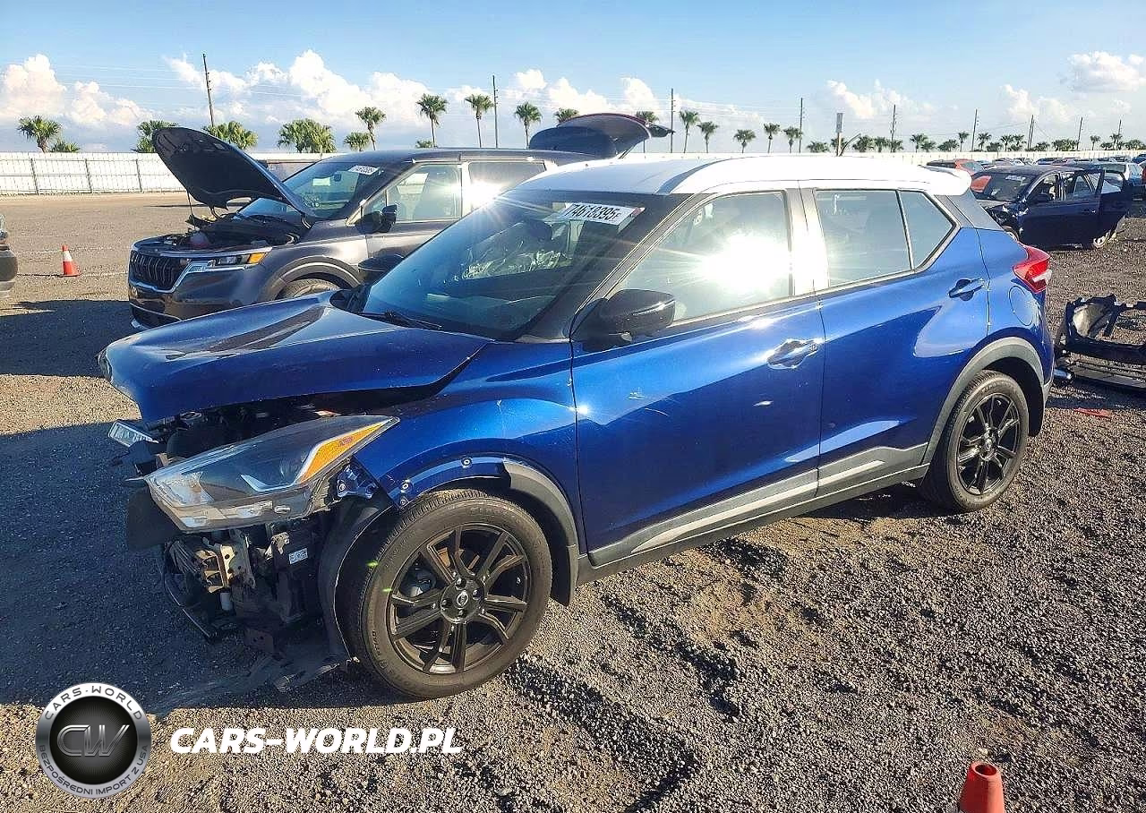 2019 Nissan Kicks S