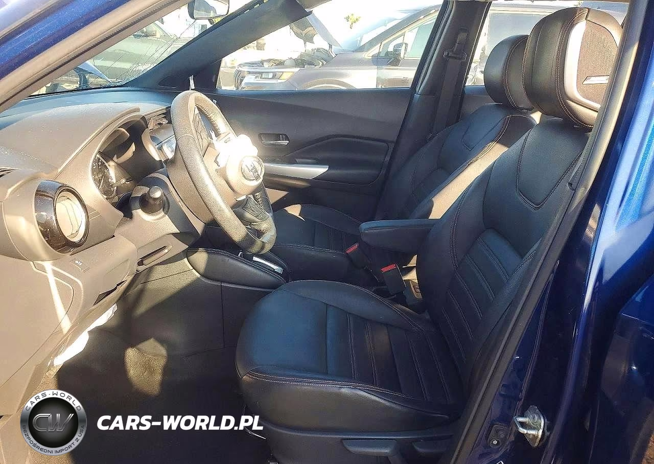 2019 Nissan Kicks S VIN:3N1CP5CU7KL491535 - 7
