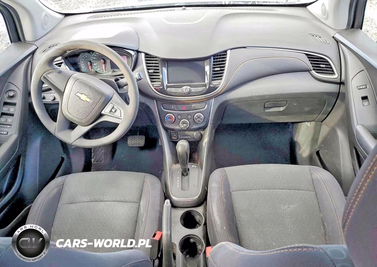 2018 Chevrolet Trax Ls VIN:3GNCJKSB9JL410747 - 8