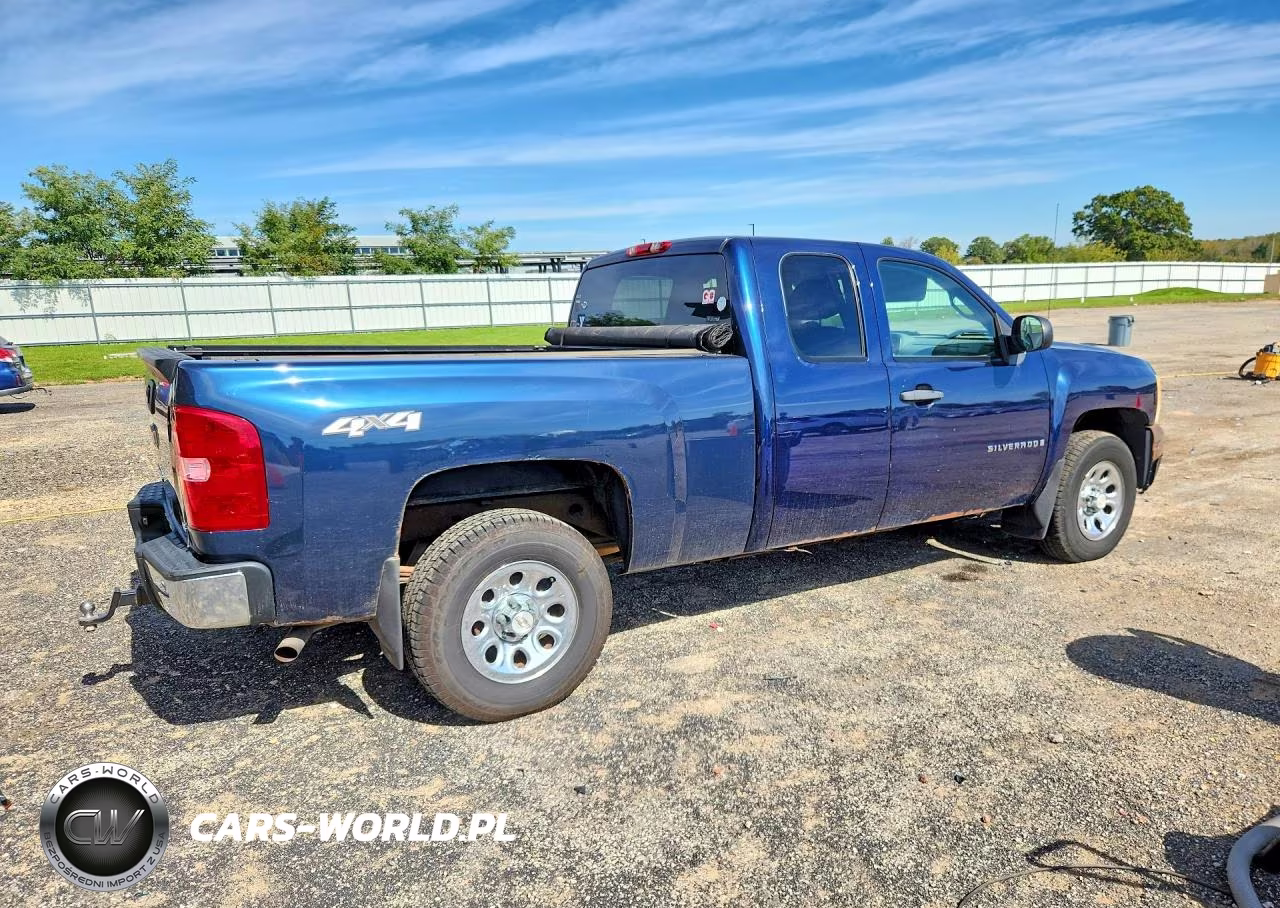 2007 Chevrolet Silverado K1500 VIN:2GCEK19J071703016 - 3