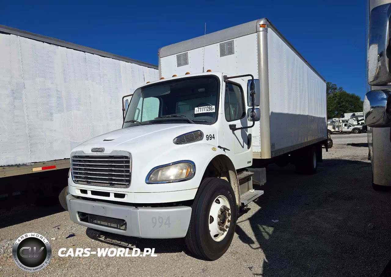 2010 Freightliner Business Class M2 Box Truck
