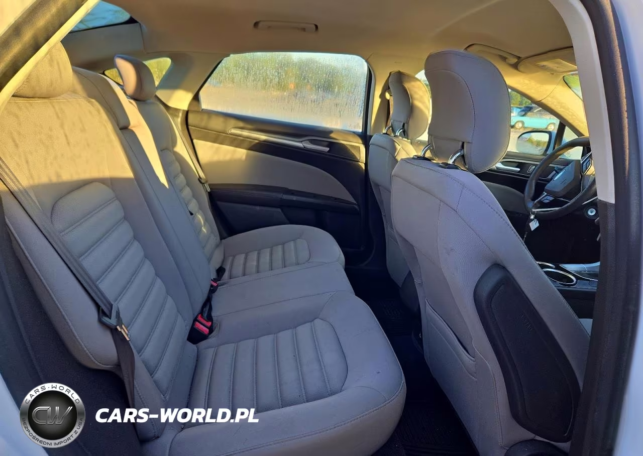 2014 Ford Fusion S VIN:3FA6P0G79ER151957 - 10