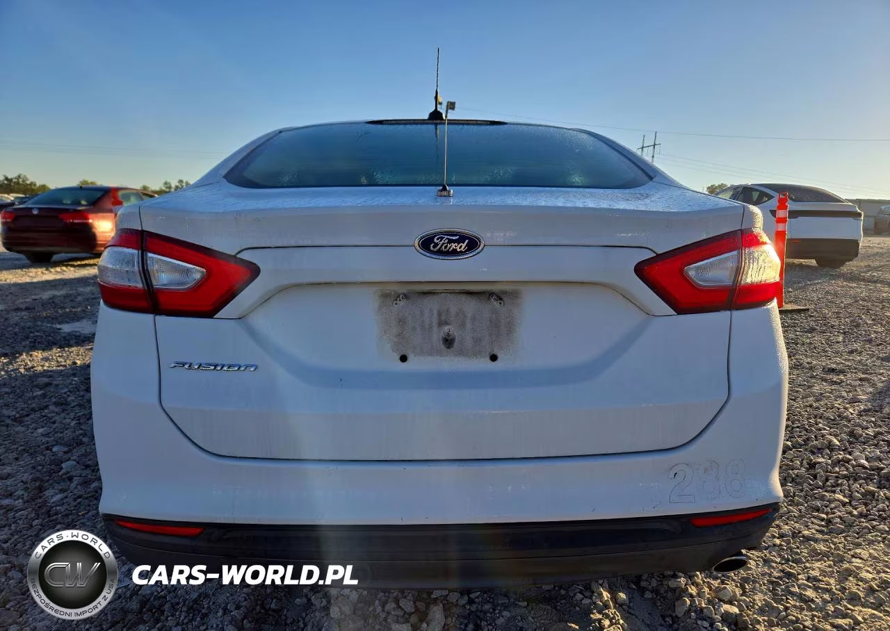 2014 Ford Fusion S VIN:3FA6P0G79ER151957 - 6