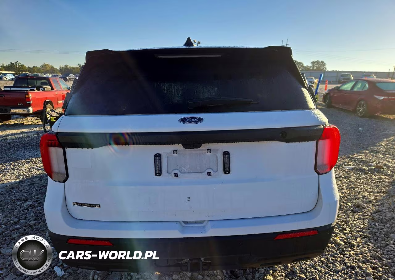 2025 Ford Explorer Police Interceptor VIN:1FM5K8AB5SGB37603 - 6
