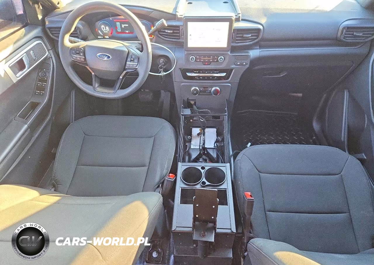 2025 Ford Explorer Police Interceptor VIN:1FM5K8AB5SGB37603 - 8