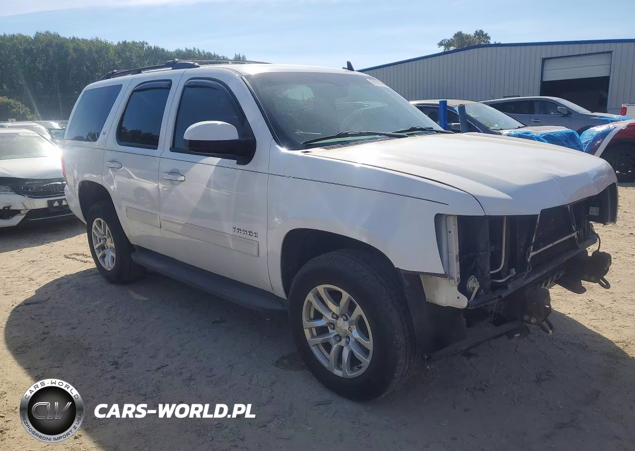 2010 Chevrolet Tahoe K1500 Lt VIN:1GNUKBE05AR274167 - 4