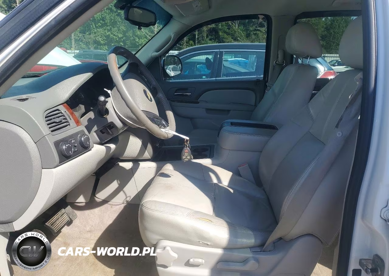 2010 Chevrolet Tahoe K1500 Lt VIN:1GNUKBE05AR274167 - 7