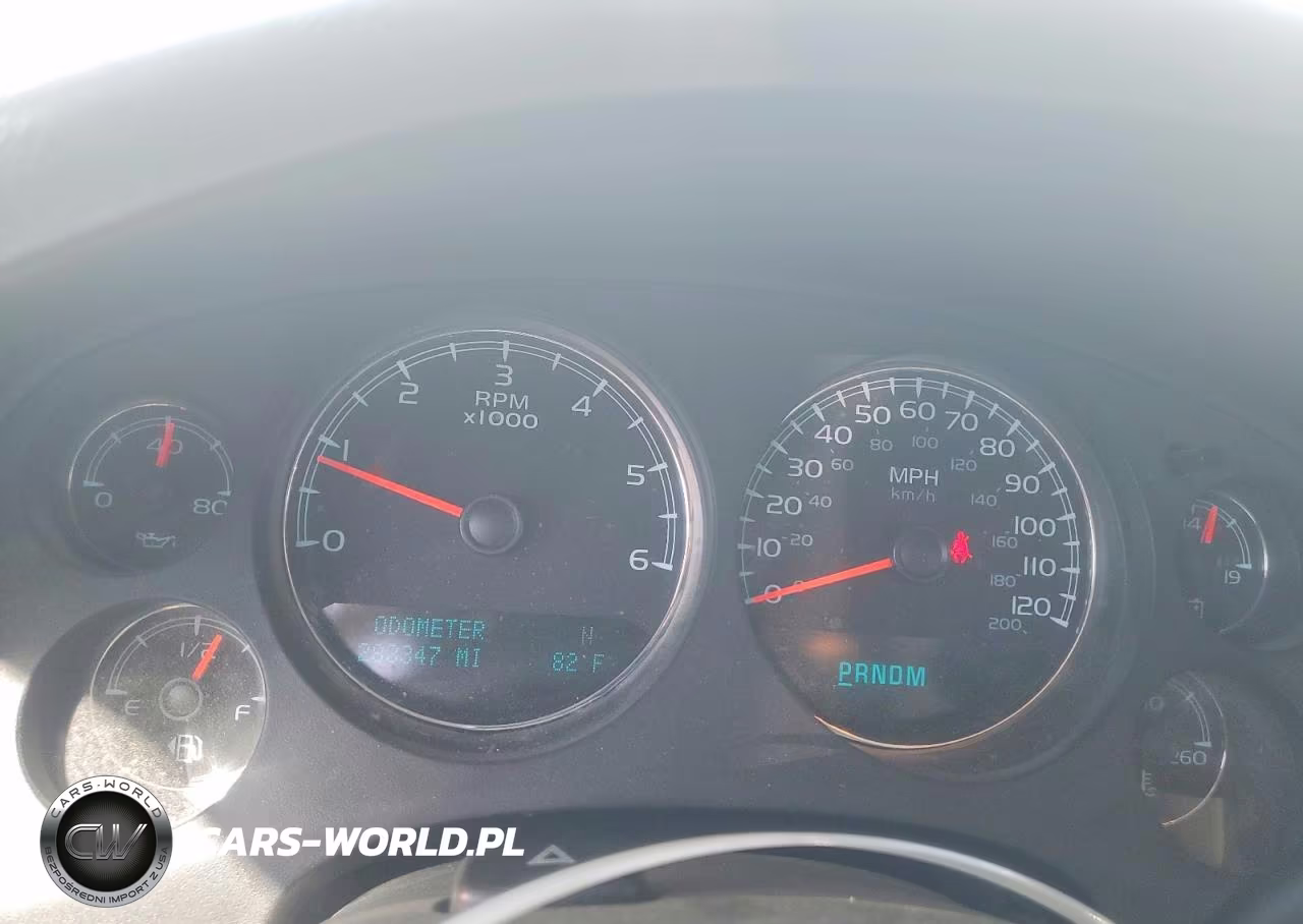 2010 Chevrolet Tahoe K1500 Lt VIN:1GNUKBE05AR274167 - 9