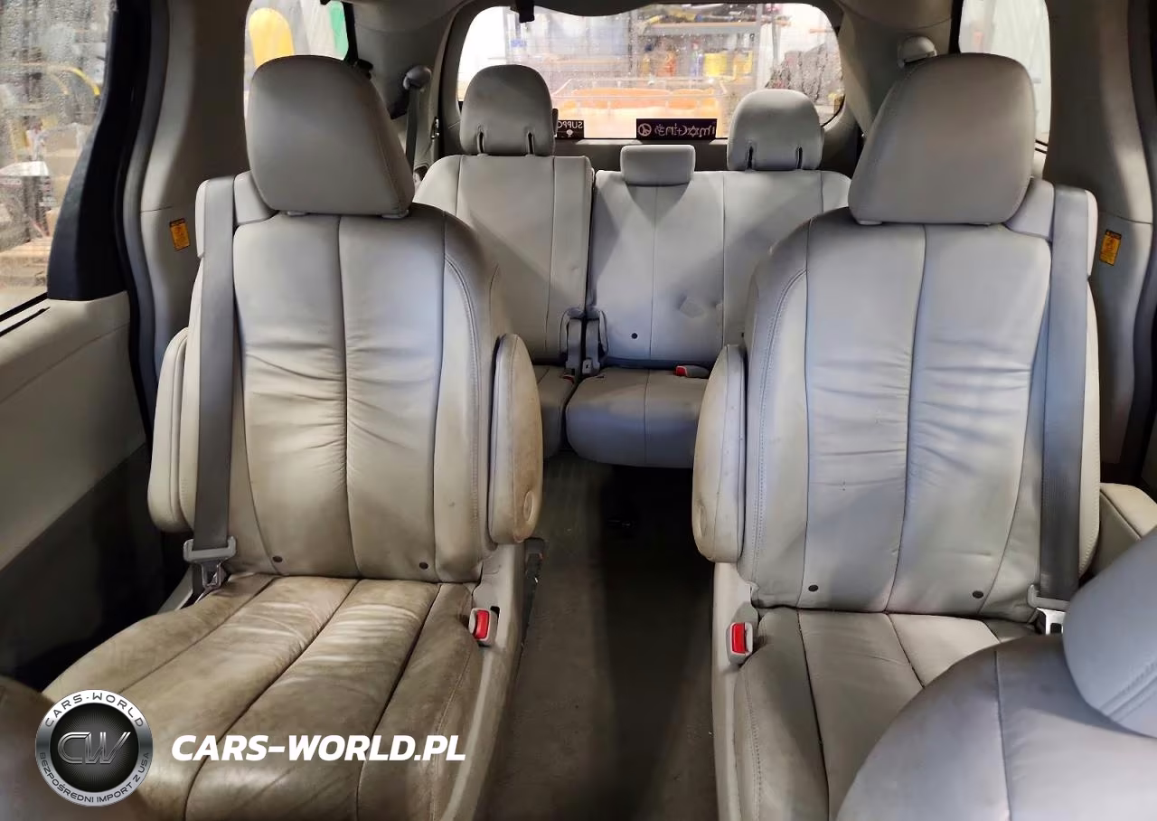 2011 Toyota Sienna Xle 7-Passenger VIN:5TDDK3DC6BS022957 - 10