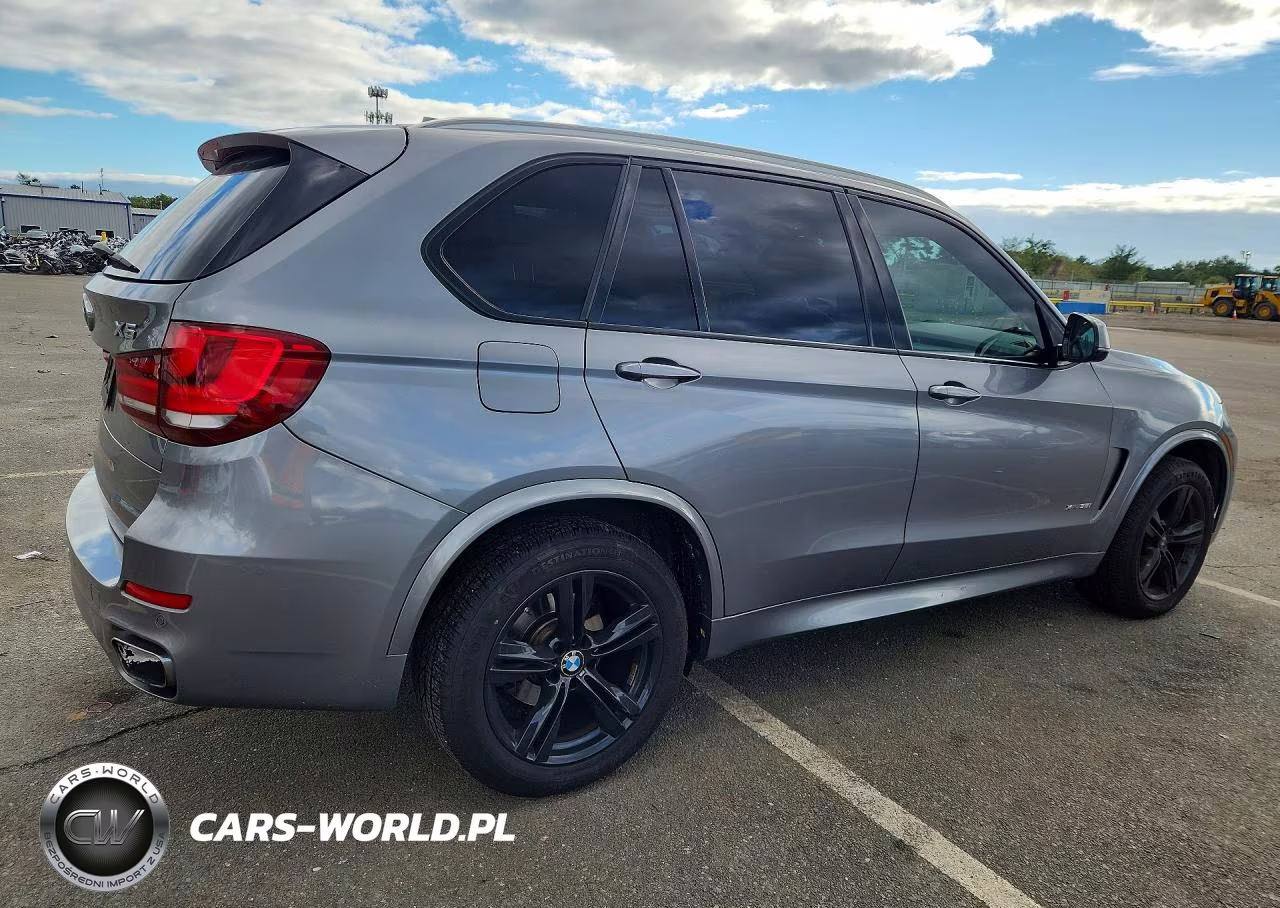2018 BMW X5 xDrive35I VIN:5UXKR0C58JL074769 - 3