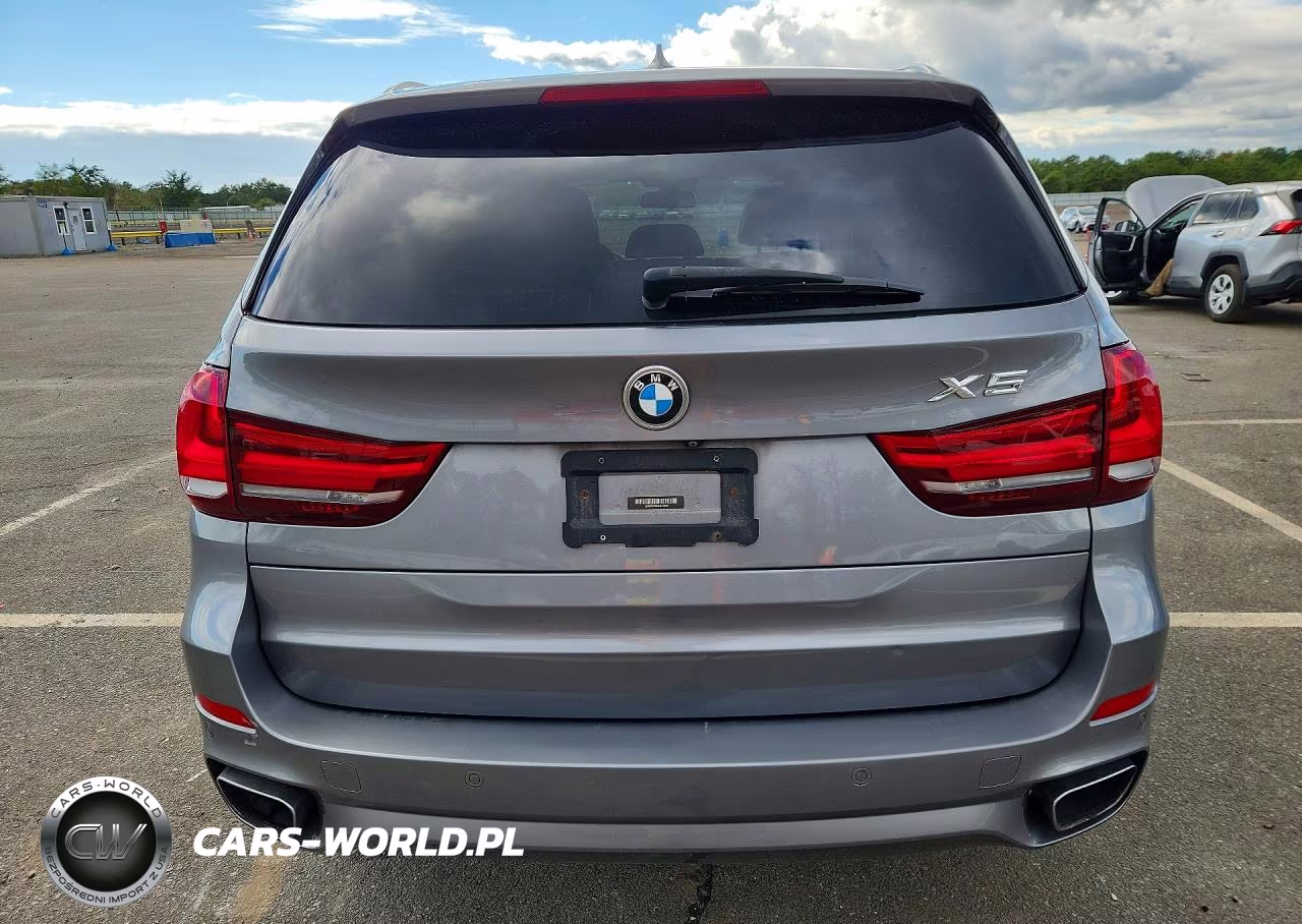 2018 BMW X5 xDrive35I VIN:5UXKR0C58JL074769 - 6