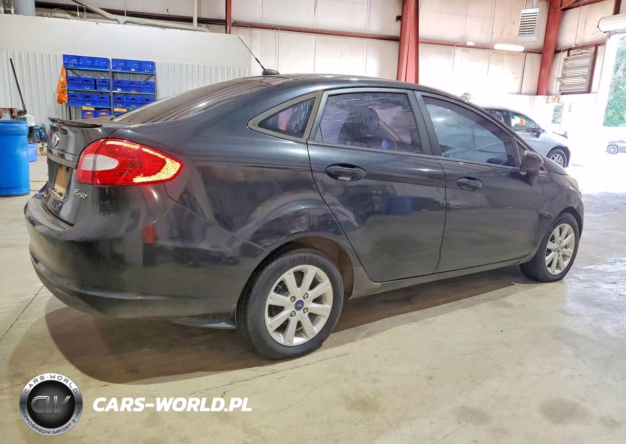2012 Ford Fiesta Se VIN:3FADP4BJXCM215886 - 3