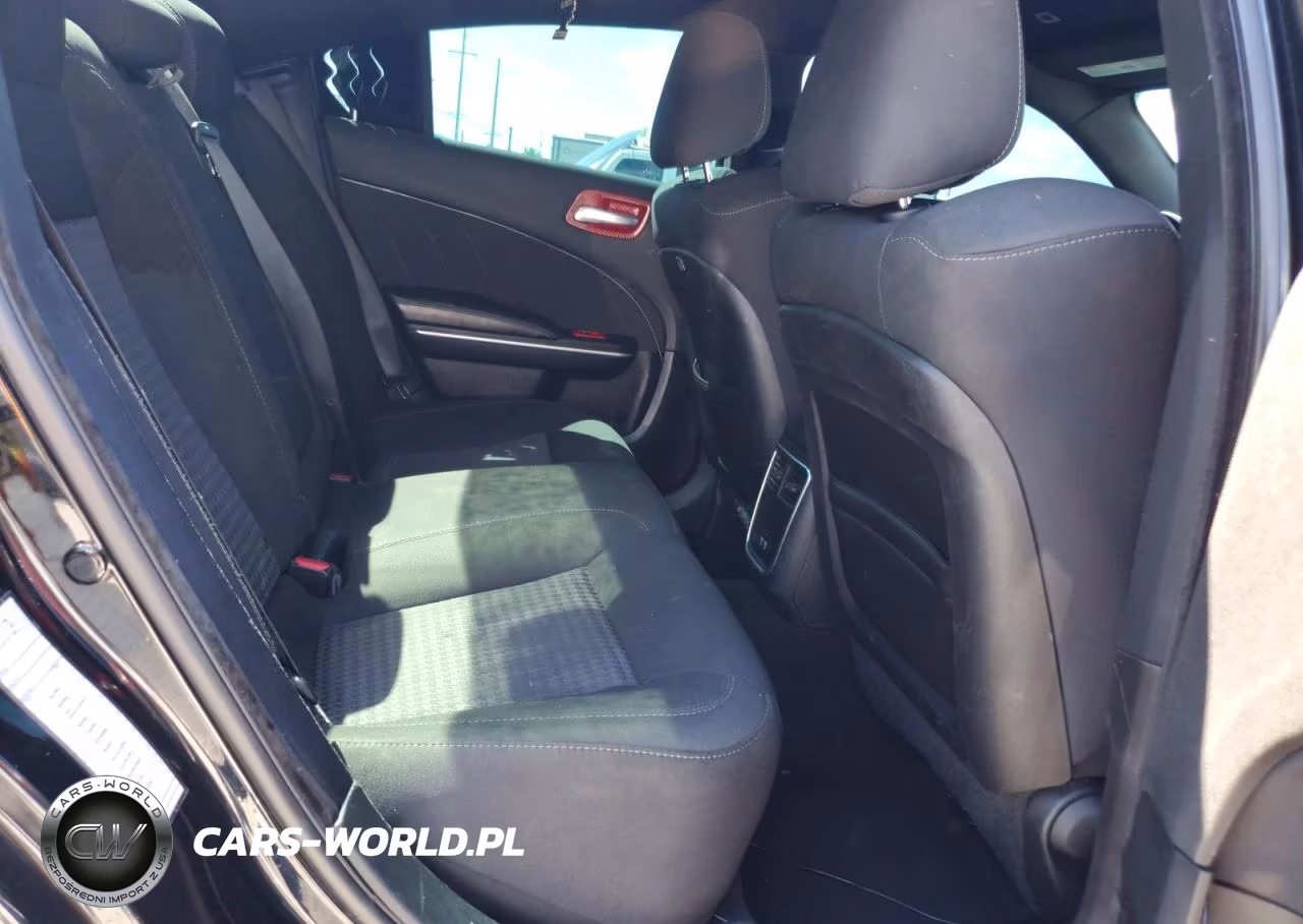 2019 Dodge Charger R-T VIN:2C3CDXCT6KH588070 - 10