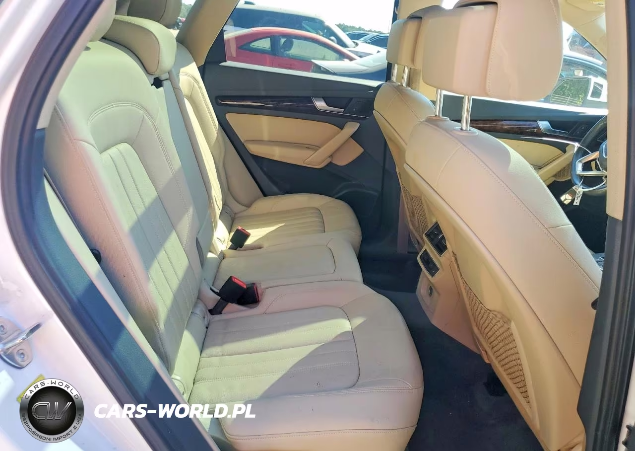2018 Audi Q5 Premium Plus VIN:WA1BNAFY6J2012389 - 11