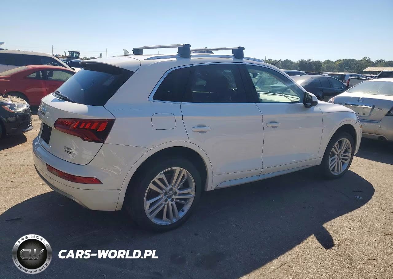 2018 Audi Q5 Premium Plus VIN:WA1BNAFY6J2012389 - 3