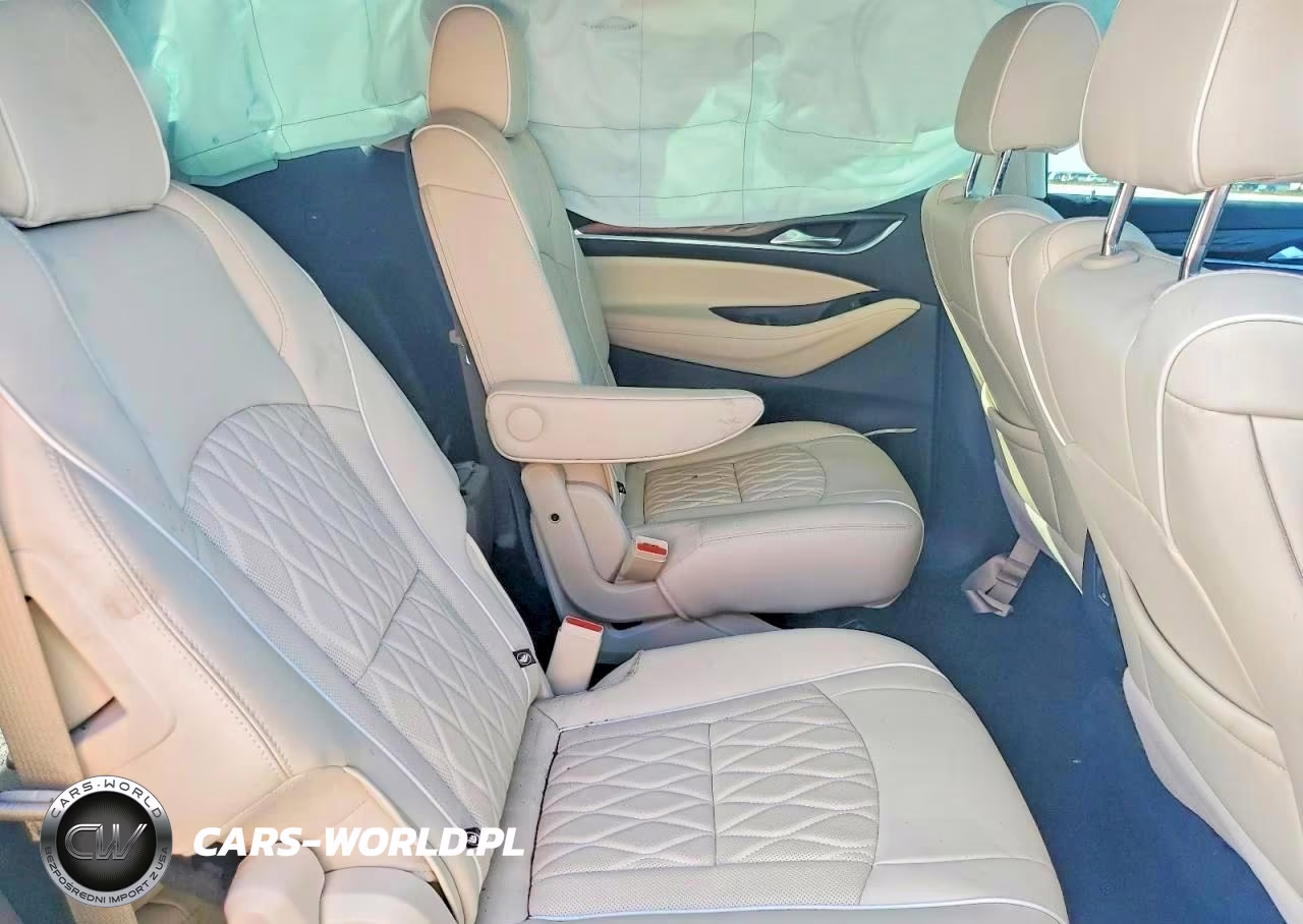 2023 Buick Enclave Avenir VIN:5GAERDKW3PJ135127 - 10