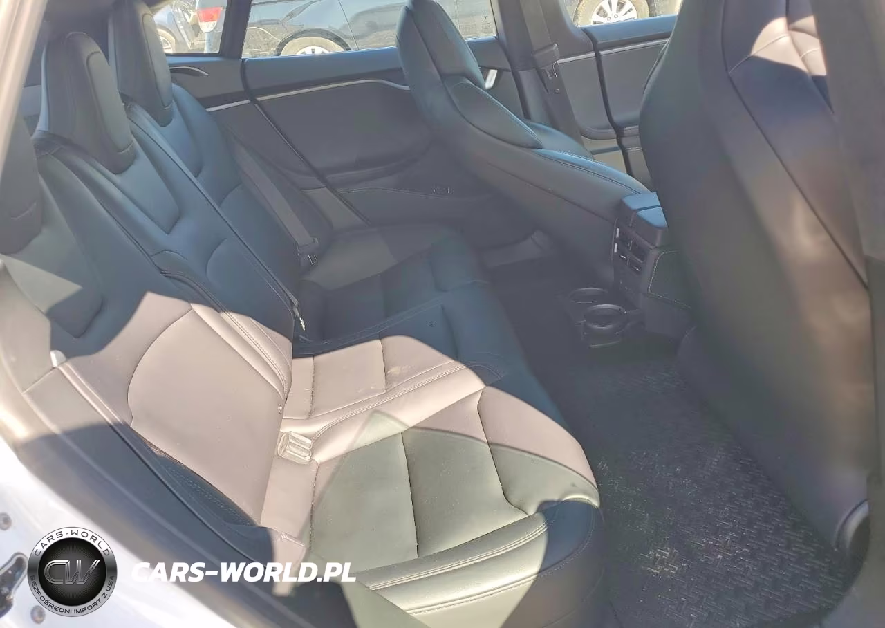 2018 Tesla Model S VIN:5YJSA1E28JF277147 - 10