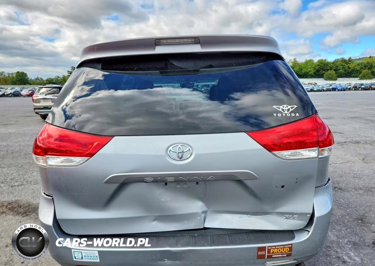 2014 Toyota Sienna Xle 8-Passenger VIN:5TDYK3DC0ES501333 - 6