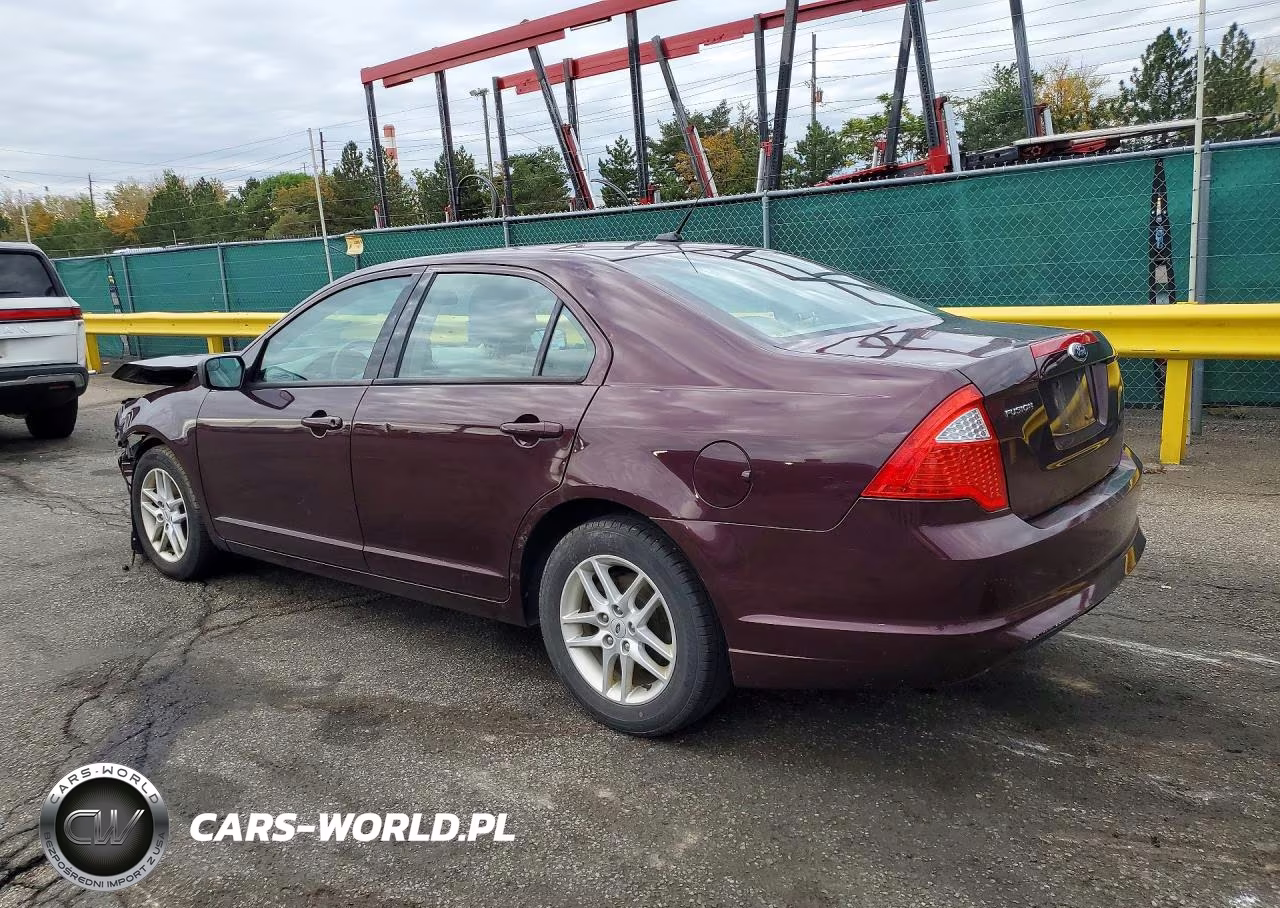 2012 Ford Fusion S VIN:3FAHP0GA1CR396284 - 2