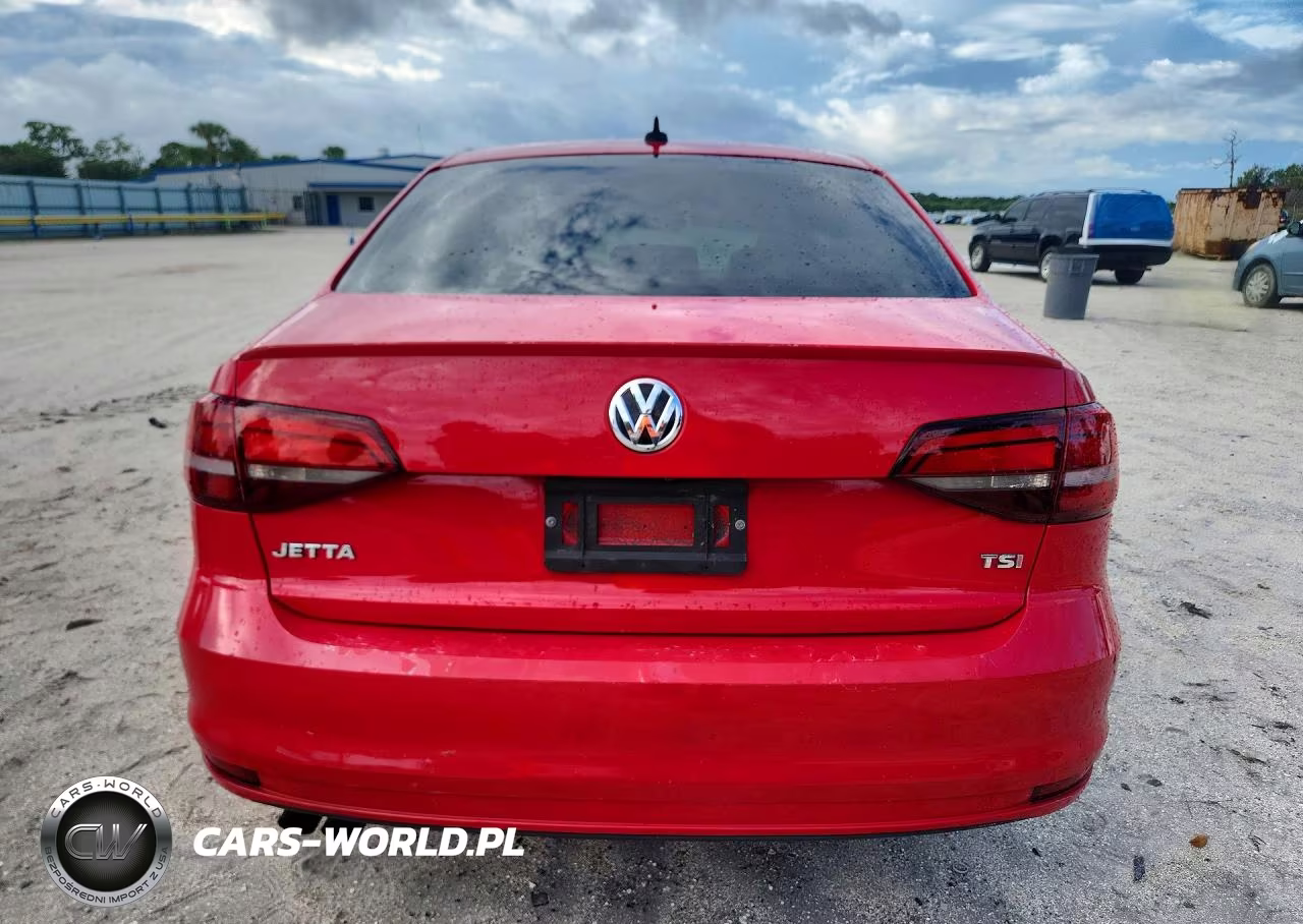 2016 Volkswagen Jetta Sport VIN:3VWB17AJ4GM304782 - 6