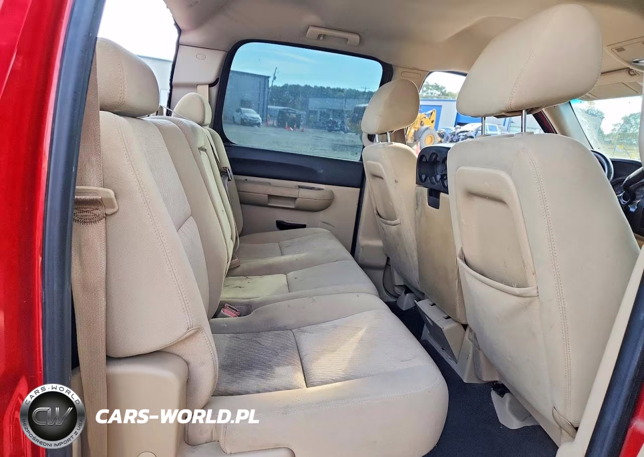 2011 Chevrolet Silverado C1500 Lt VIN:3GCPCSE03BG318235 - 10