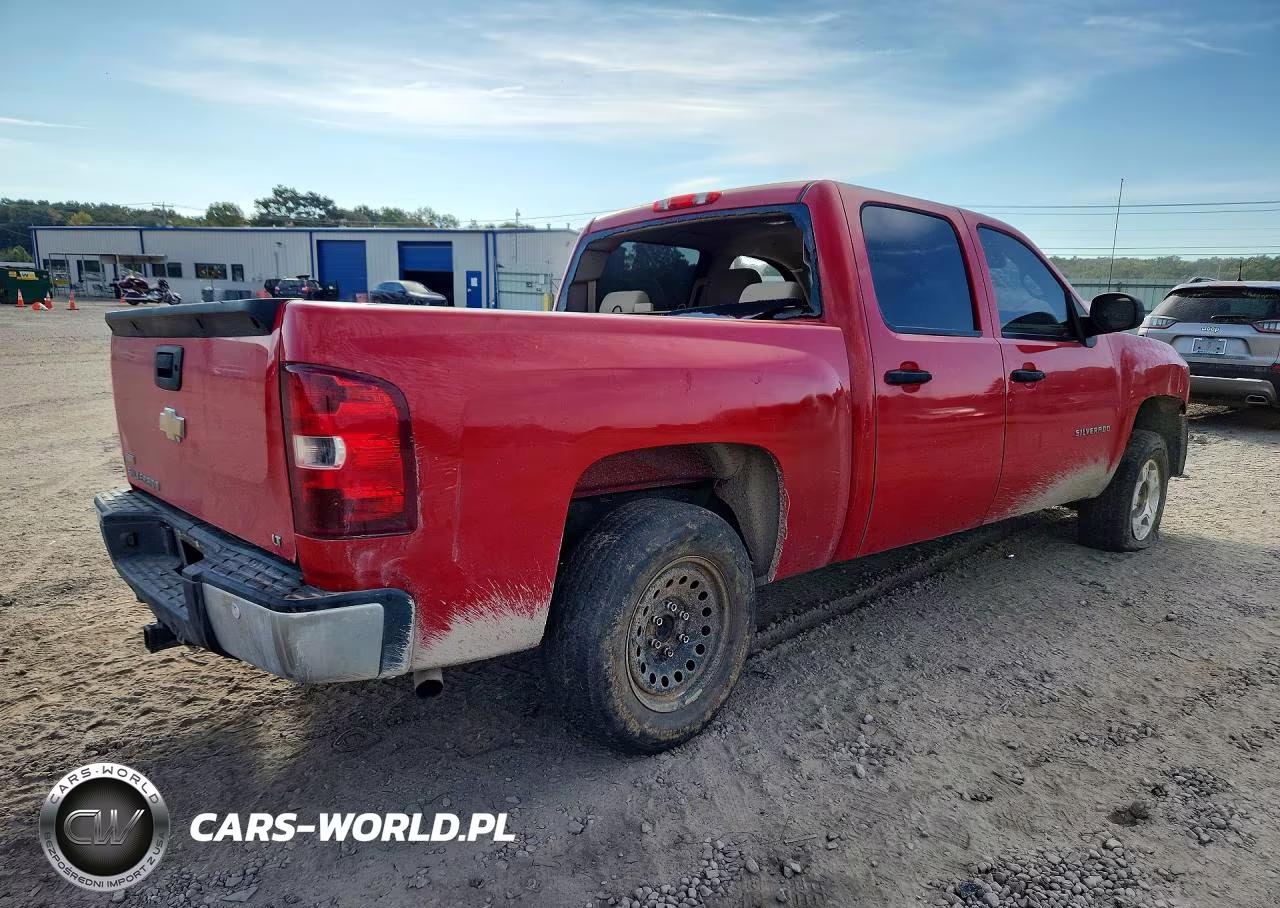 2011 Chevrolet Silverado C1500 Lt VIN:3GCPCSE03BG318235 - 3