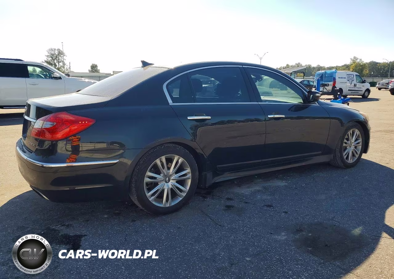 2012 Hyundai Genesis 3.8L VIN:KMHGC4DD4CU189562 - 3