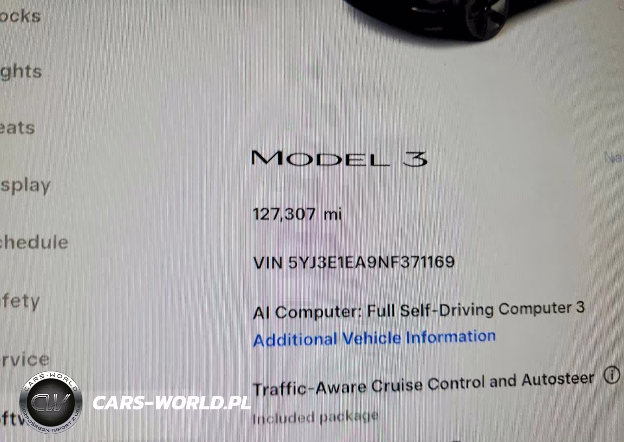 2022 Tesla Model 3 VIN:5YJ3E1EA9NF371169 - 9